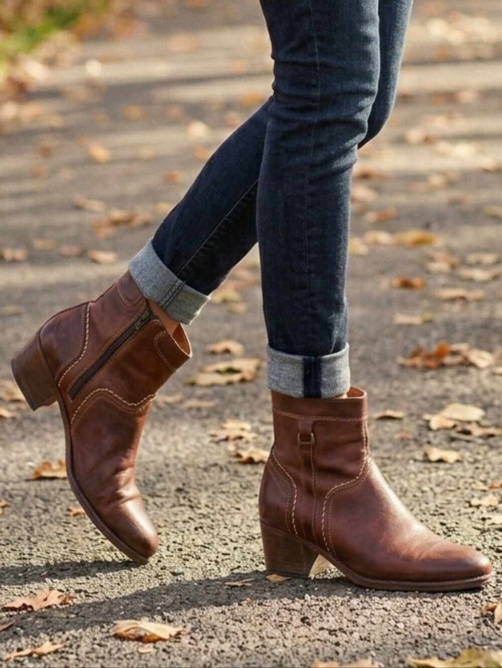 VINTAGE THE BAY Above Ankle Block Heel Boot, Brown Leather, Made in Canada